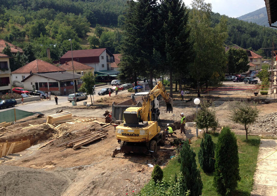 Uređenje hotelskog dvorišta, fontane i gradskog trga