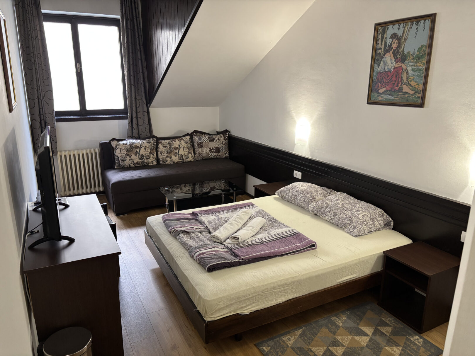 Jednokrevetna (francuski ležaj)