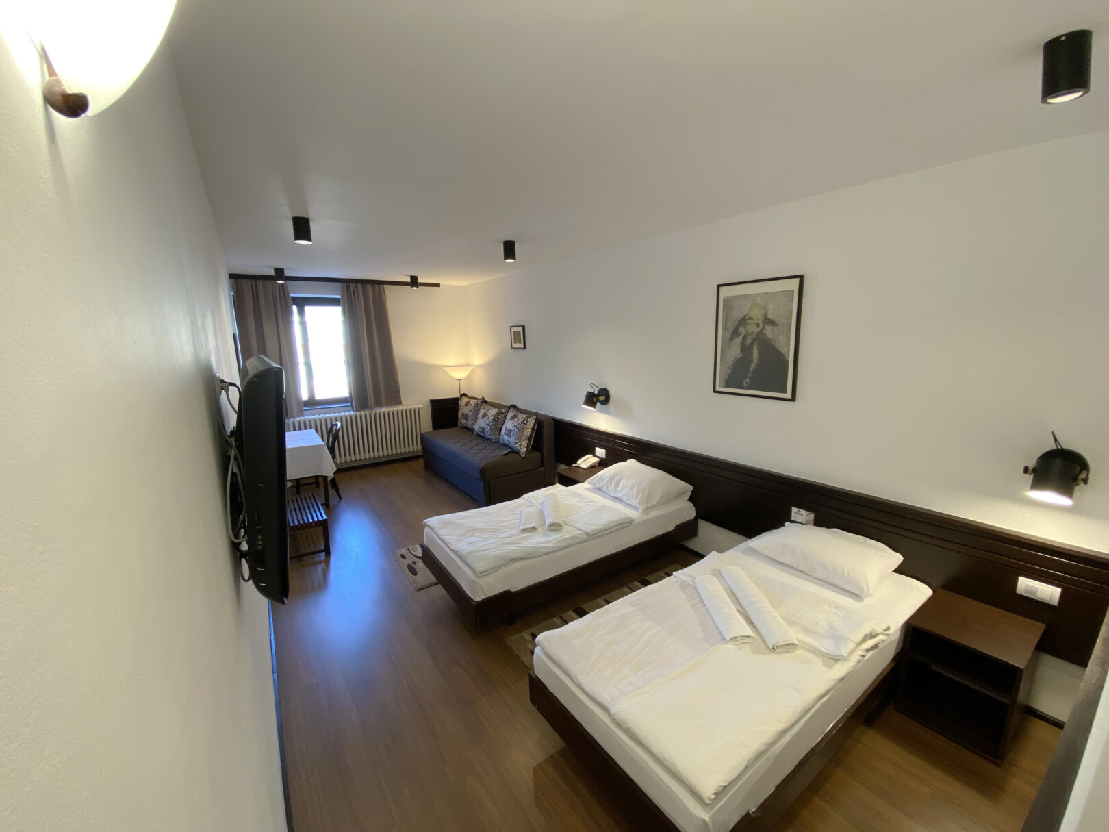 Komfort Dvokrevetna Soba